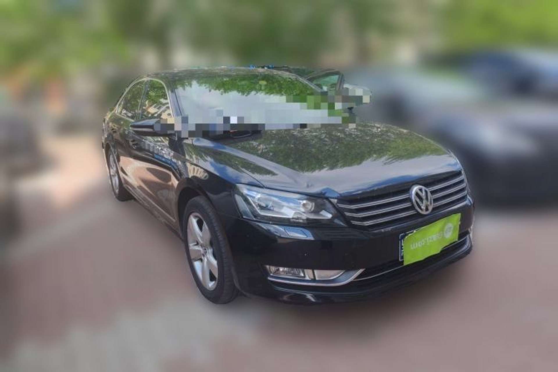 Used Volkswagen Passat 2011 1.8 TSI DSG Ultimate Edition Front Right 45 Deg