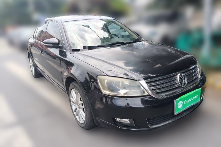 Used Volkswagen Passat 2011 1.8T Automatic Luxury Model Front Right 45 Deg