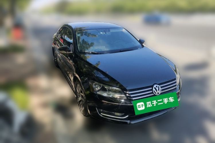 Used Volkswagen Passat 2011 1.8TSI Automatic Prestige Edition Front Right 45 Deg