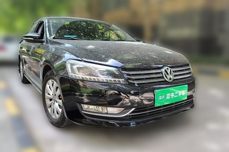 Used Volkswagen Passat 2011 1.8TSI Automatic Prestige Edition Front Right 45 Deg