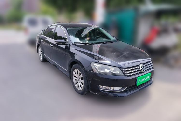 Used Volkswagen Passat 2011 1.8TSI Automatic Prestige Edition Front Right 45 Deg