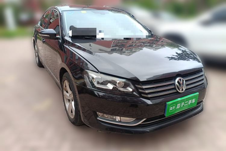 Used Volkswagen Passat 2011 1.8TSI Automatic Prestige Edition Front Right 45 Deg