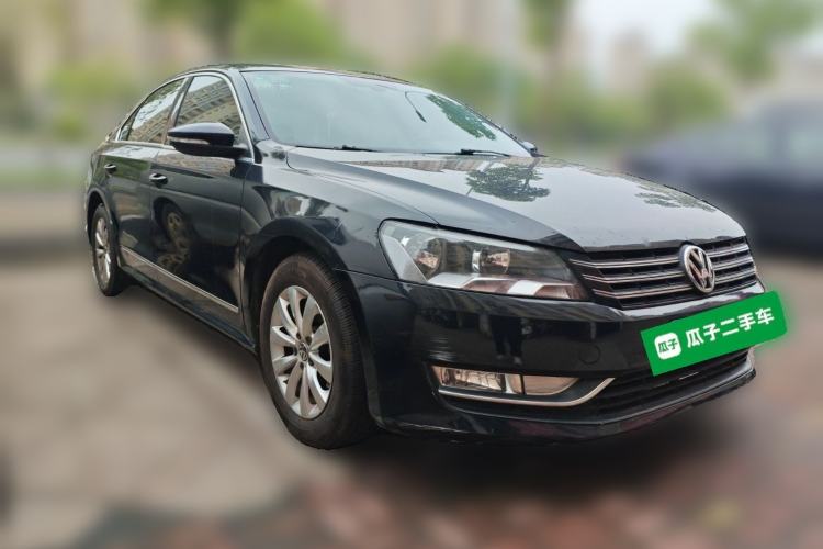 Used Volkswagen Passat 2011 1.8TSI Automatic Prestige Edition Front Right 45 Deg