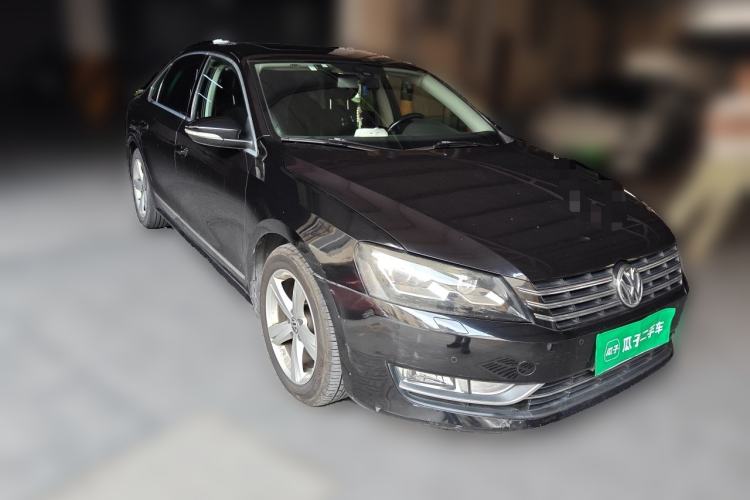 Used Volkswagen Passat 2011 2.0 TSI DSG Premium Edition Front Right 45 Deg