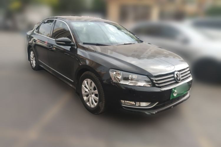 Used Volkswagen Passat 2011 1.8TSI Automatic Prestige Edition Front Right 45 Deg
