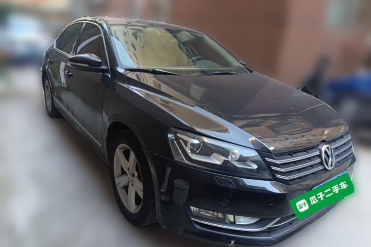 Used Volkswagen Passat 2011 1.8TSI DSG Prestige Edition Front Right 45 Deg
