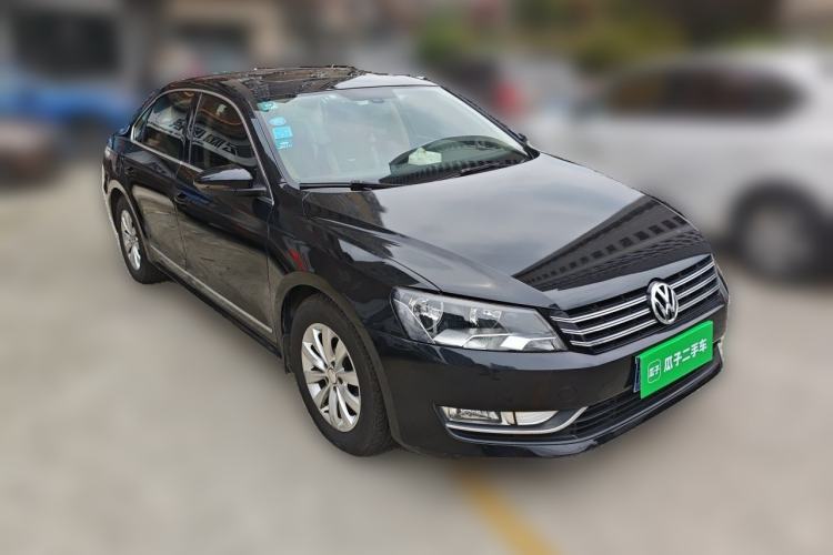 Used Volkswagen Passat 2011 1.4 TSI DSG Prestige Edition Front Right 45 Deg