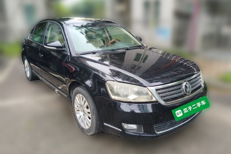 Used Volkswagen Passat 2011 1.8T Automatic Luxury Model Front Right 45 Deg