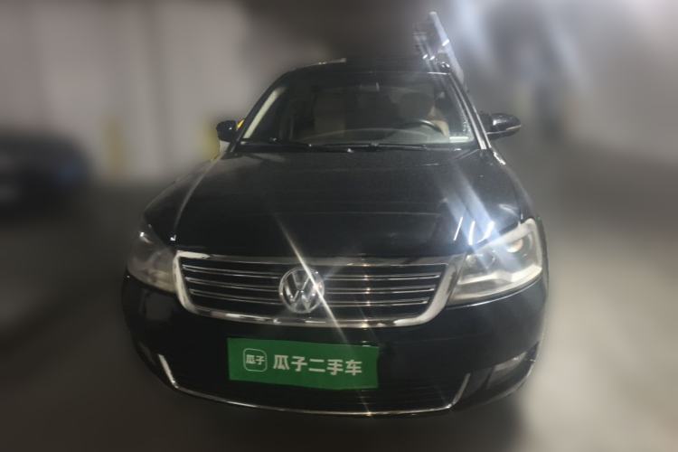 Used Volkswagen Passat 2011 1.8T Automatic Luxury Model Front