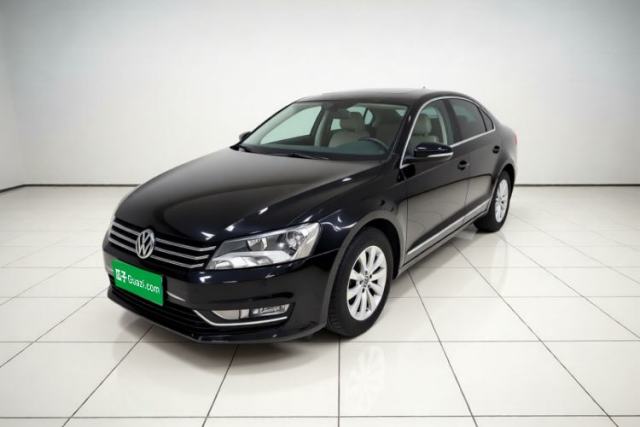 Ojetý Volkswagen Passat 2011 1.8 TSI DSG Prestige Edition