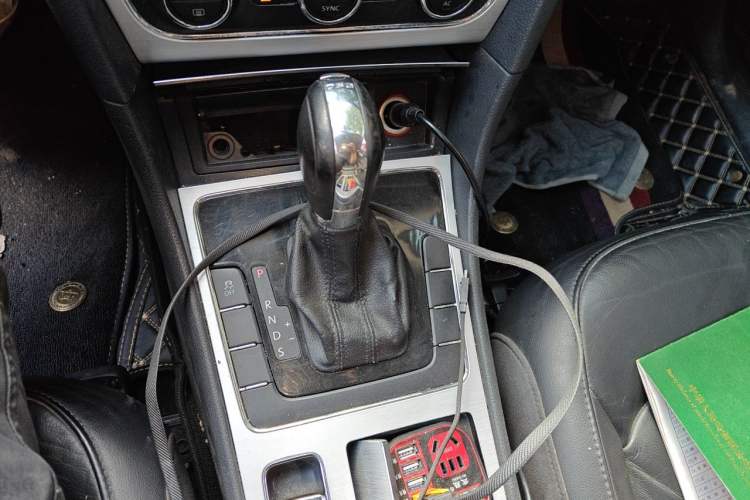 Used Volkswagen Passat 2011 1.8 TSI DSG Prestige Edition Gear Lever