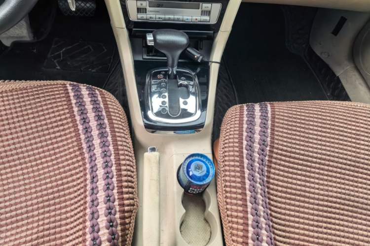 Used Volkswagen Passat 2011 1.8T Automatic Luxury Model Gear Lever
