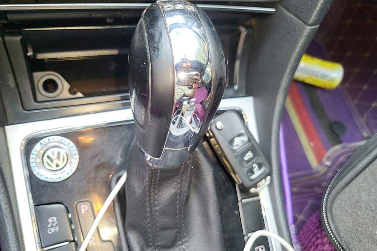 Used Volkswagen Passat 2011 2.0 TSI DSG Ultimate Edition Gear Lever