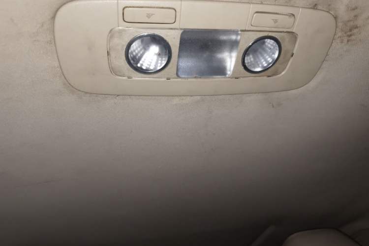 Used Volkswagen Passat 2011 1.8TSI DSG Prestige Edition Headliner