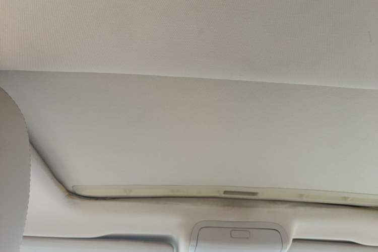 Used Volkswagen Passat 2011 1.8TSI Automatic Prestige Edition Headliner