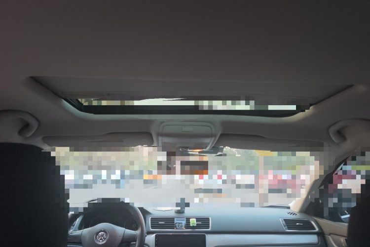 Used Volkswagen Passat 2011 1.8TSI Automatic Prestige Edition Headliner