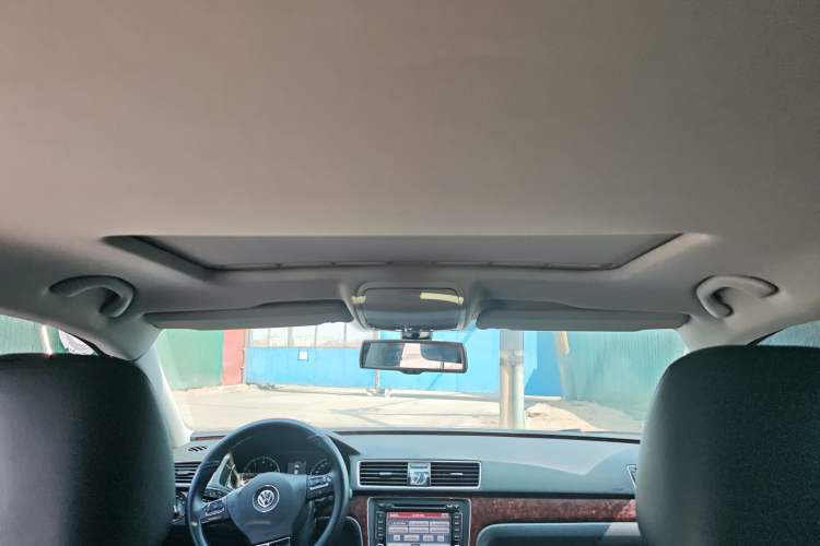 Used Volkswagen Passat 2011 1.8TSI DSG Prestige Edition Headliner