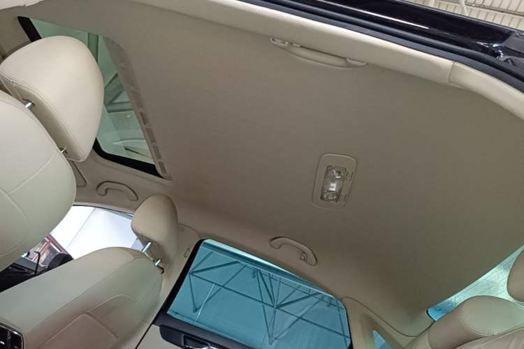 Used Volkswagen Passat 2011 2.0 TSI DSG Premium Edition Headliner
