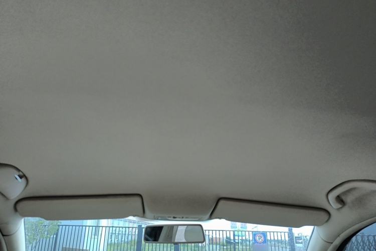 Used Volkswagen Passat 2011 1.8T Automatic Luxury Model Headliner