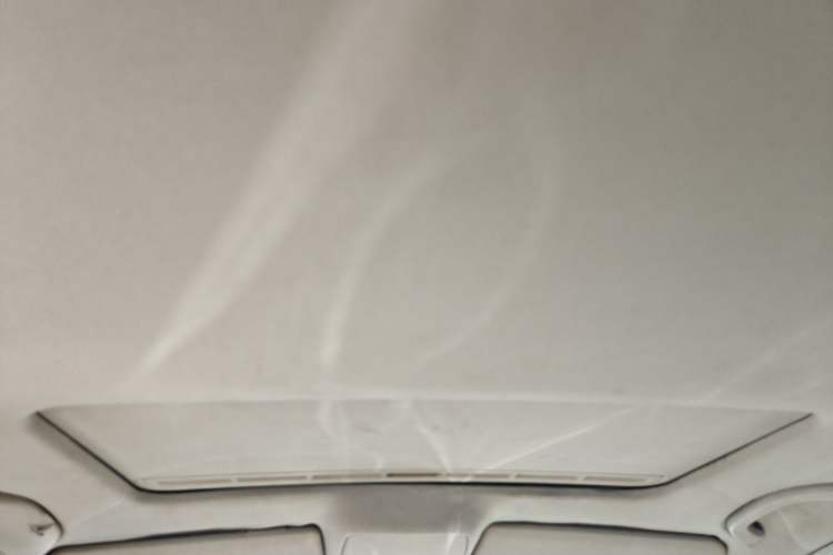 Used Volkswagen Passat 2011 1.8T Automatic Luxury Model Headliner