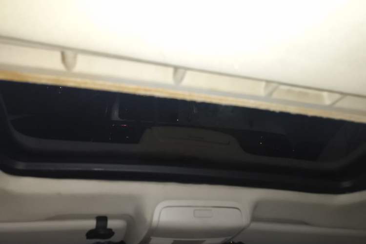Used Volkswagen Passat 2011 1.8TSI Automatic Prestige Edition Headliner