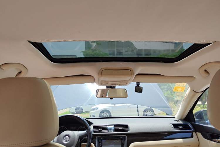 Used Volkswagen Passat 2011 1.8 TSI DSG Prestige Edition Headliner