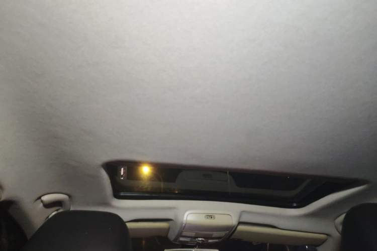 Used Volkswagen Passat 2011 1.8TSI DSG Prestige Edition Headliner