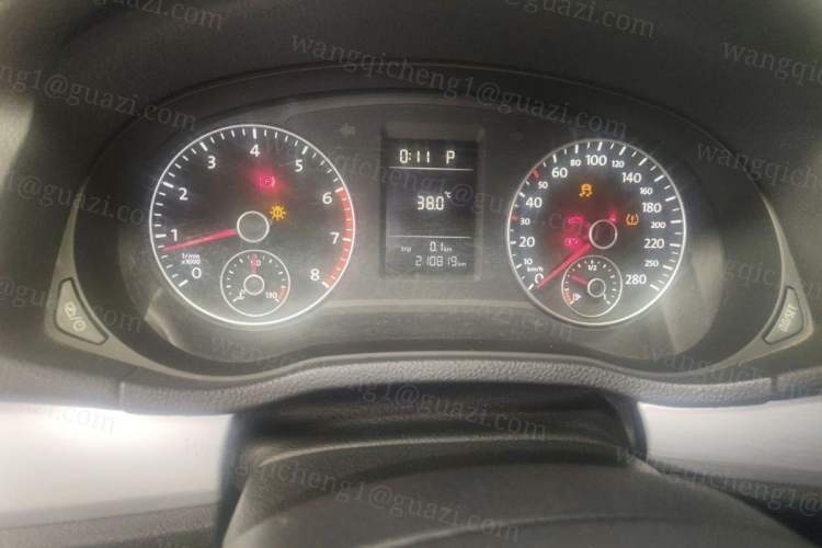Used Volkswagen Passat 2011 1.8TSI Automatic Prestige Edition Instrument Cluster