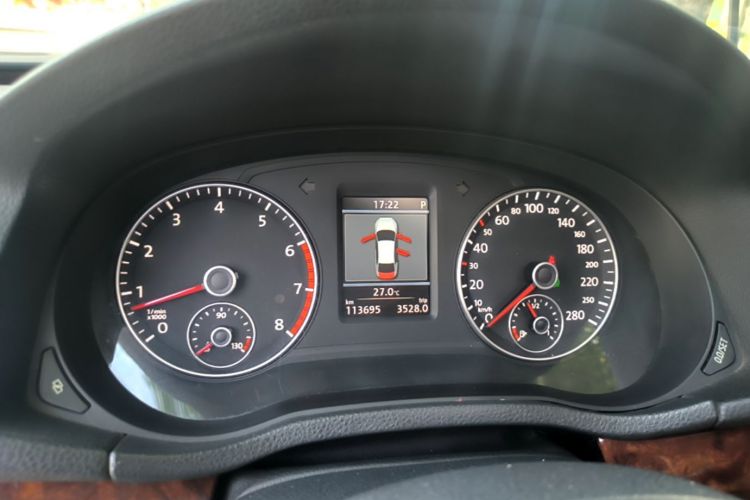 Used Volkswagen Passat 2011 1.8TSI DSG Prestige Edition Instrument Cluster