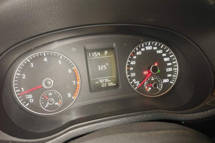 Used Volkswagen Passat 2011 1.8 TSI DSG Prestige Edition Instrument Cluster