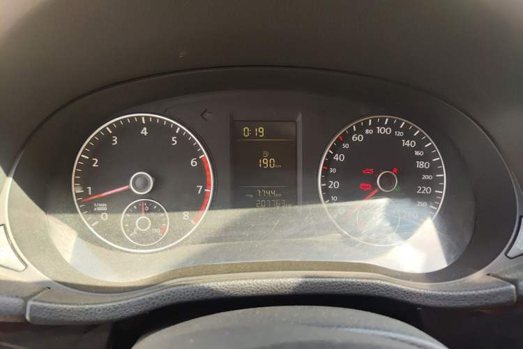 Used Volkswagen Passat 2011 1.8TSI Automatic Prestige Edition Instrument Cluster