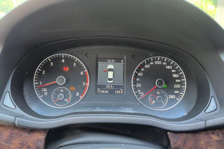 Used Volkswagen Passat 2011 1.8TSI DSG Prestige Edition Instrument Cluster