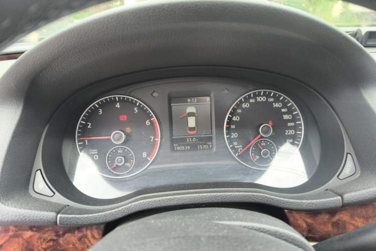 Used Volkswagen Passat 2011 1.8TSI DSG Prestige Edition Instrument Cluster