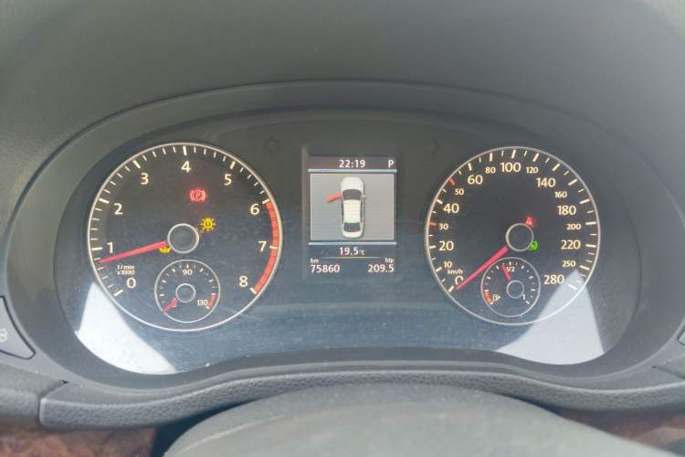 Used Volkswagen Passat 2011 1.8TSI DSG Prestige Edition Instrument Cluster