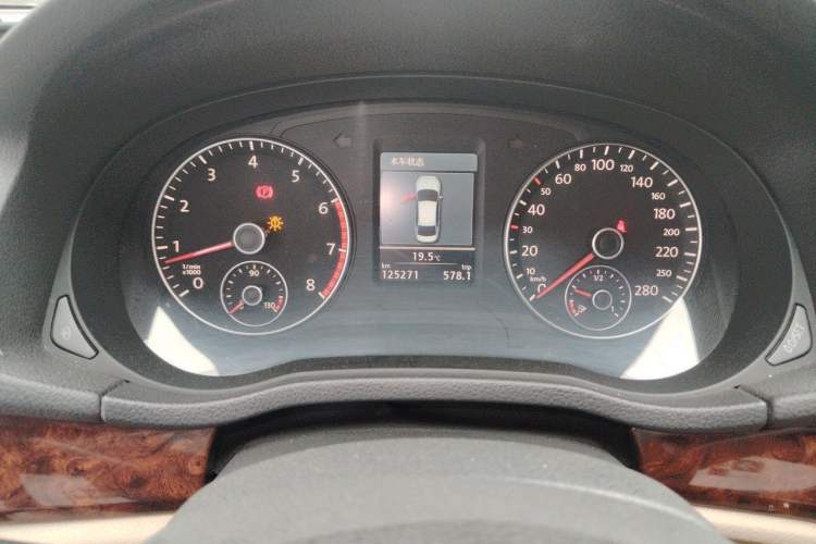 Used Volkswagen Passat 2011 1.8TSI DSG Prestige Edition Instrument Cluster