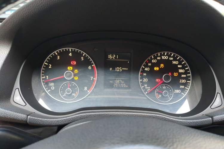Used Volkswagen Passat 2011 1.8TSI Automatic Prestige Edition Instrument Cluster