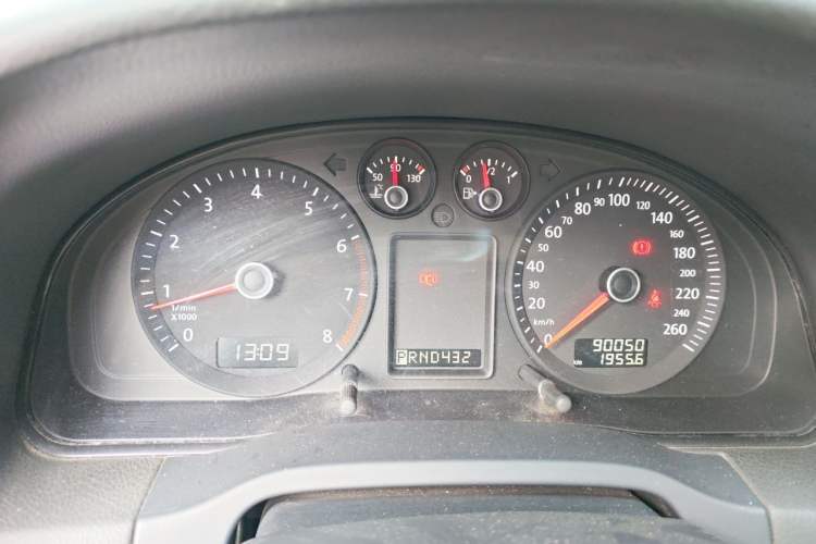Used Volkswagen Passat 2011 1.8T Automatic Luxury Model Instrument Cluster
