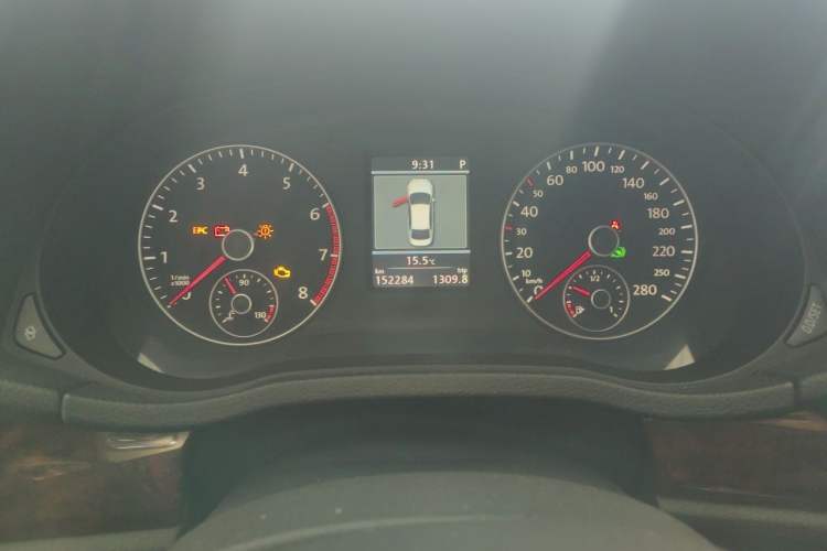 Used Volkswagen Passat 2011 2.0 TSI DSG Premium Edition Instrument Cluster