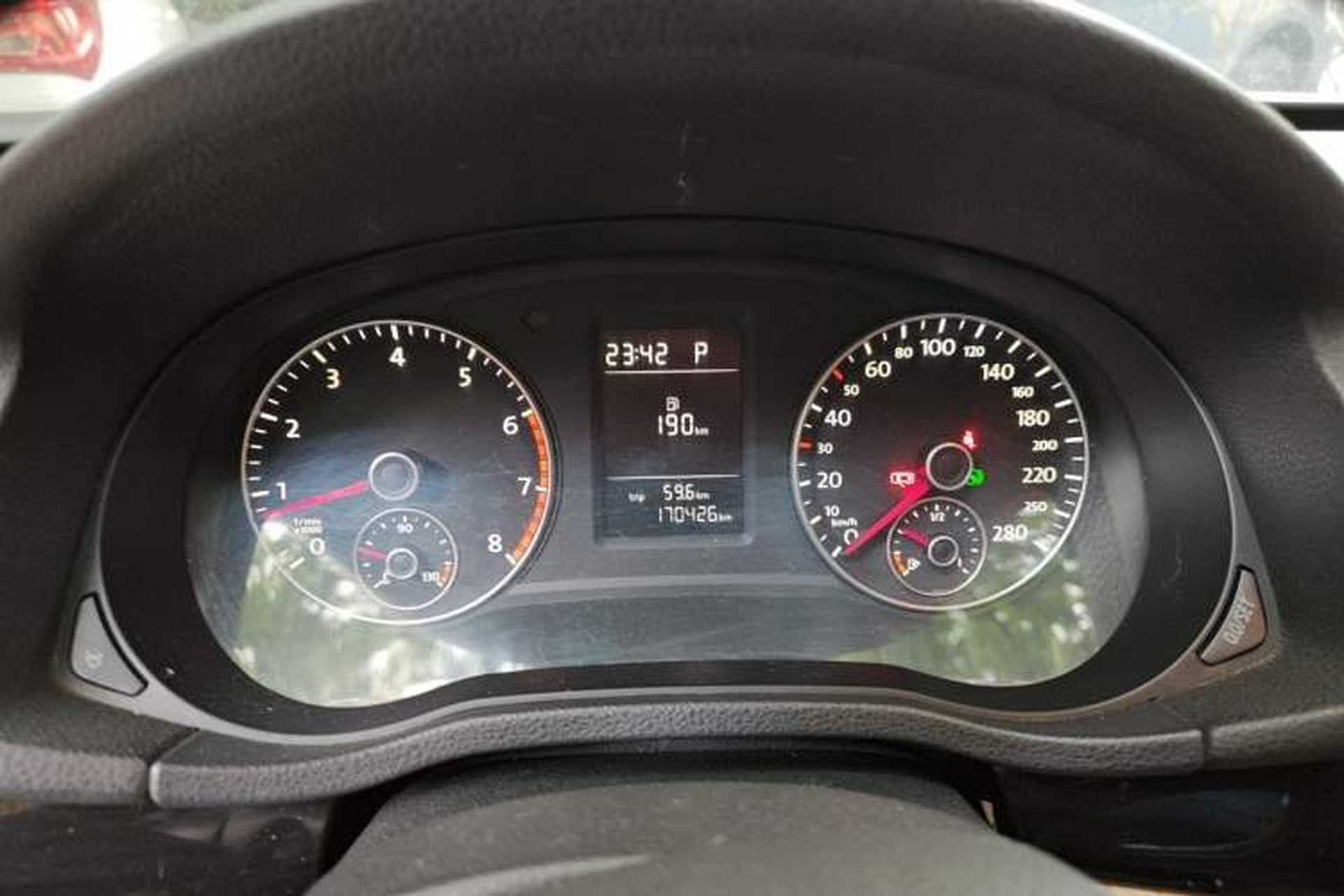 Used Volkswagen Passat 2011 1.8TSI Automatic Prestige Edition Instrument Cluster