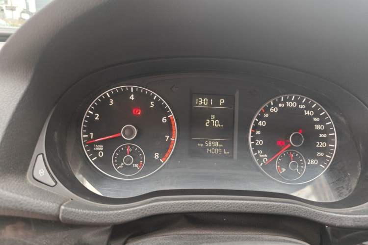 Used Volkswagen Passat 2011 1.8 TSI DSG Prestige Edition Instrument Cluster