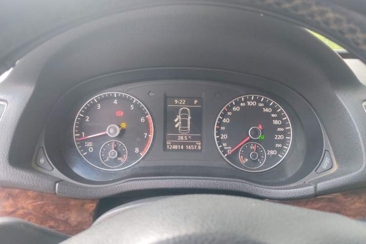 Used Volkswagen Passat 2011 2.0 TSI DSG Premium Edition Instrument Cluster