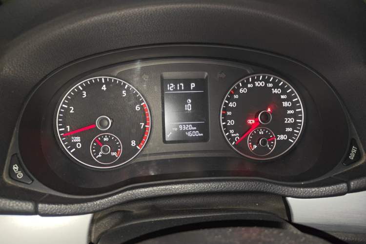 Used Volkswagen Passat 2011 1.8 TSI DSG Prestige Edition Instrument Cluster