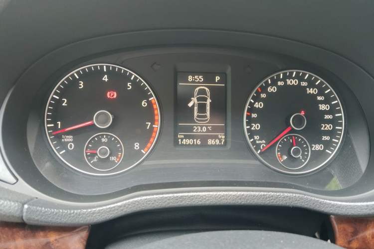 Used Volkswagen Passat 2011 1.8TSI DSG Prestige Edition Instrument Cluster