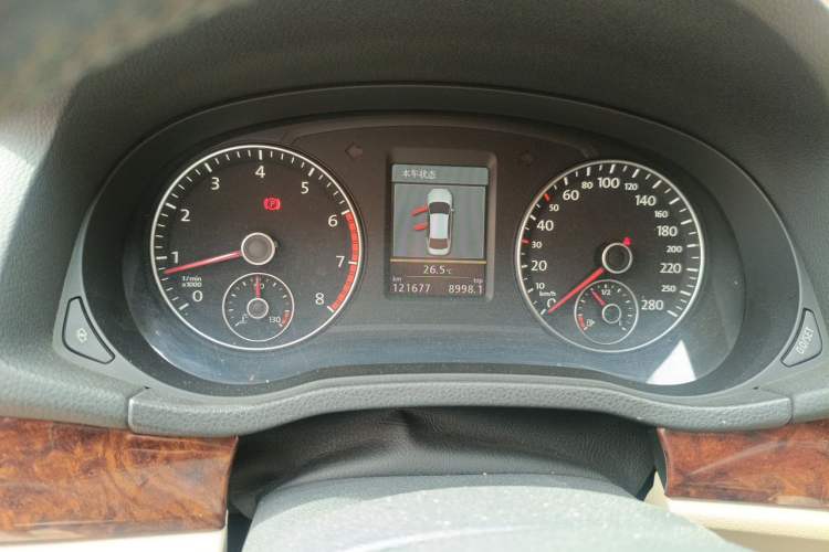 Used Volkswagen Passat 2011 1.8TSI Automatic Prestige Edition Instrument Cluster