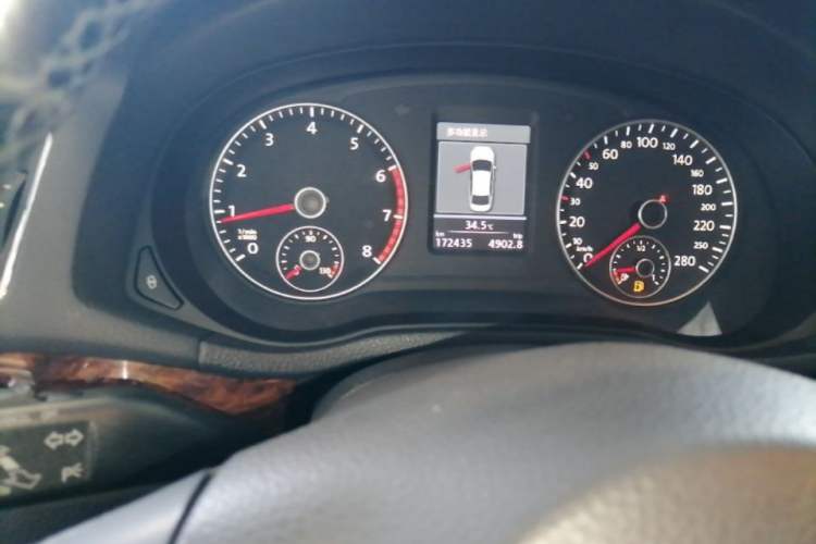 Used Volkswagen Passat 2011 1.8TSI DSG Prestige Edition Instrument Cluster