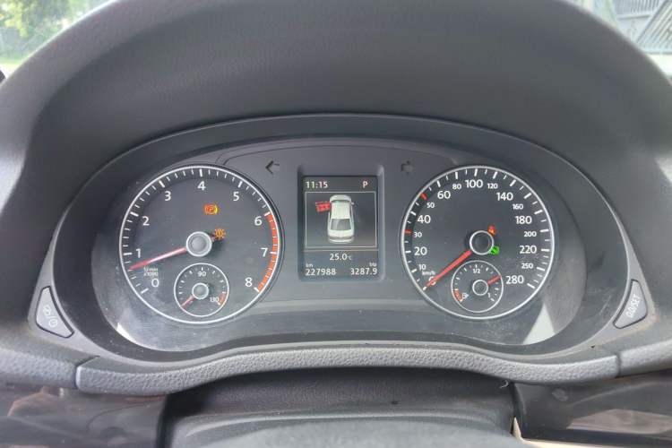 Used Volkswagen Passat 2011 1.4 TSI DSG Prestige Edition Instrument Cluster