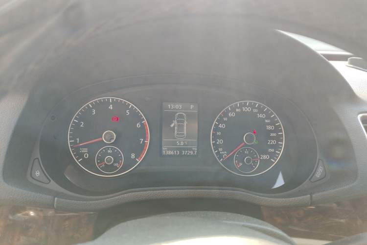 Used Volkswagen Passat 2011 2.0 TSI DSG Premium Edition Instrument Cluster