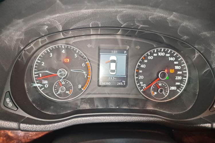 Used Volkswagen Passat 2011 2.0 TSI DSG Ultimate Edition Instrument Cluster