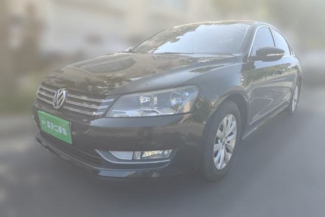 Ojetý Volkswagen Passat 2011 1.8 TSI DSG Prestige Edition