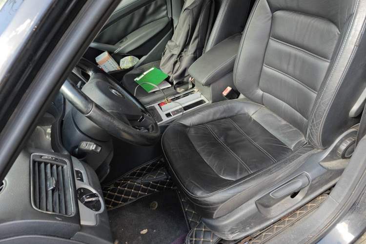 Used Volkswagen Passat 2011 1.8 TSI DSG Prestige Edition Left Front Seat